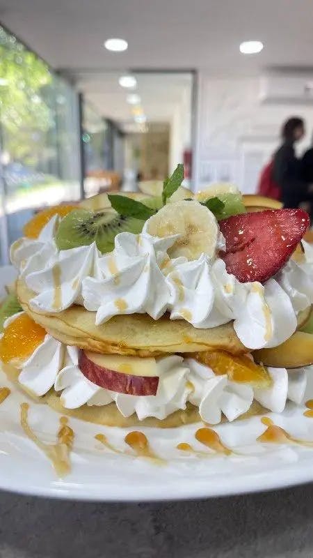 Pancakes de Frutas De Estacion